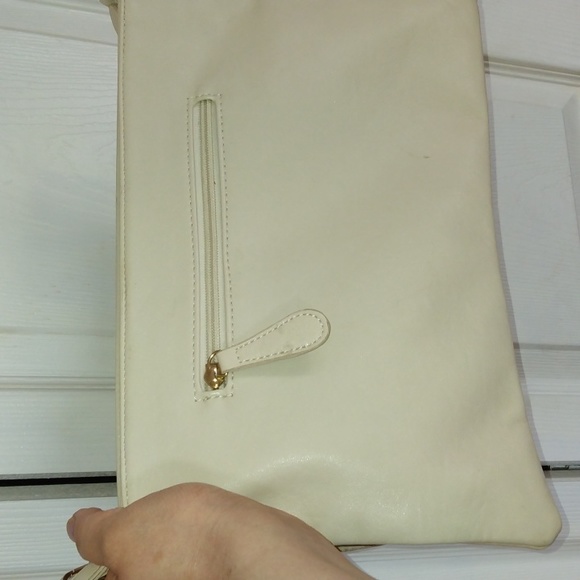 Temptation Italy beige envelope clutch purse NWoT - Picture 10 of 16